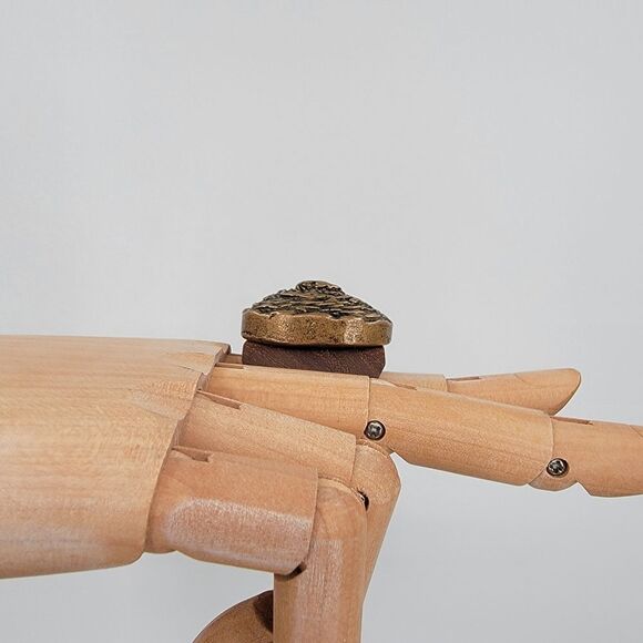 J.Fein Size 7 Boho Gilt Bronze Large High Profile Wooden Statement Ring - Picture 12 of 13